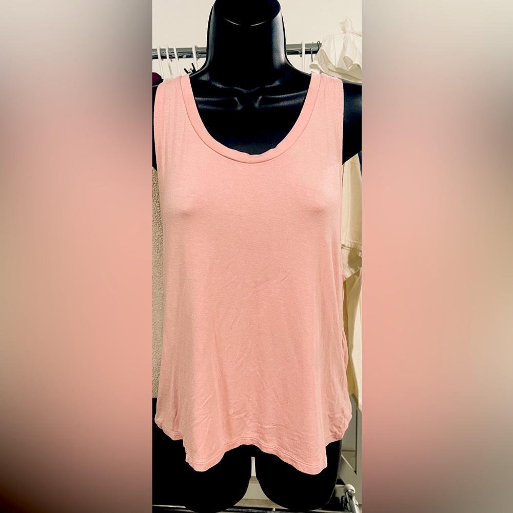 Alo Yoga Central Cutout Tank